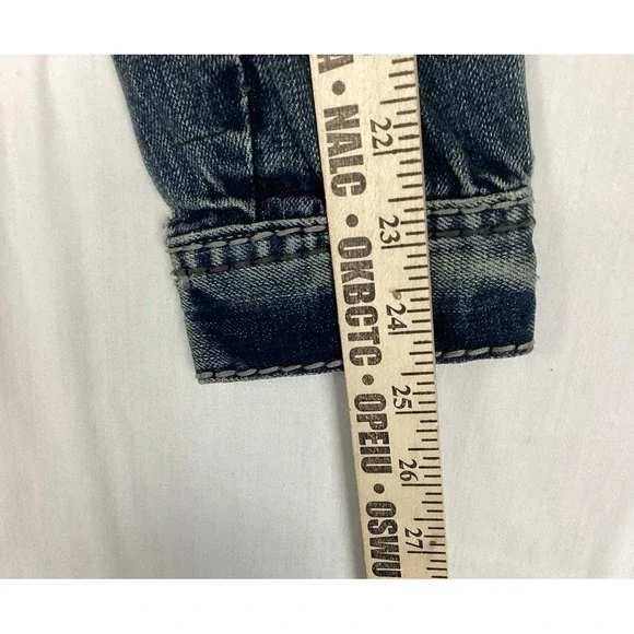 Rivet de Cru Classic Denim Jacket Long Sleeve Button Distressed Men's Small, NWT - Picture 6 of 11